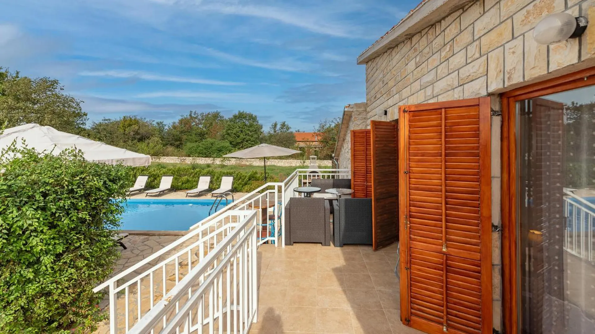Stunning Home In Biograd Na Moru With Kitchen